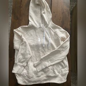 UnderArmour Women’s hoodie